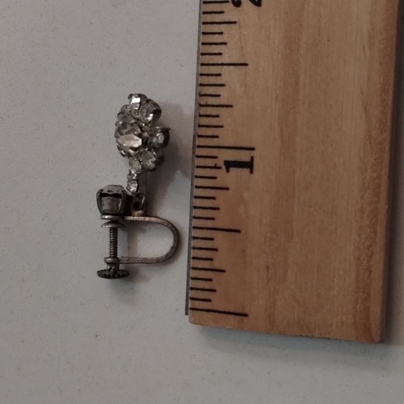 Clear Rhinestone vintage screw back earrings flower shape - Picture 5 of 8